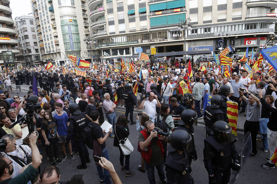 Fotos de las agresiones durante la manifestación del 9 d&#039;Octubre