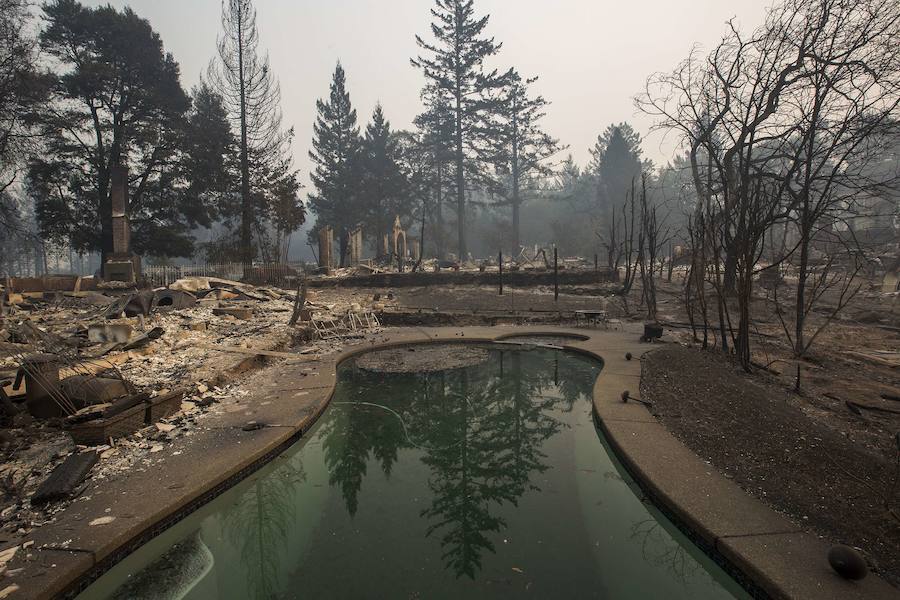 Fotos de la devastación ocurrida en California tras los diferentes incendios que han provocado una pérdida de 46.500 hectáreas.