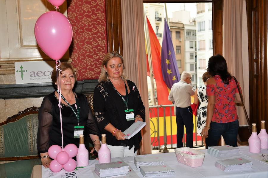 Fotos de la gala contra el cáncer en el Ateneo de Valencia