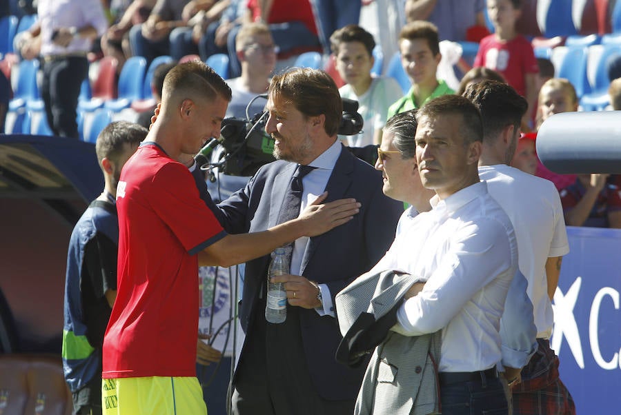 Estas son las imágenes del encuentro entre el Levante UD y el Getafe en el Ciutat de València, correspondiente a la novena jornada de Liga