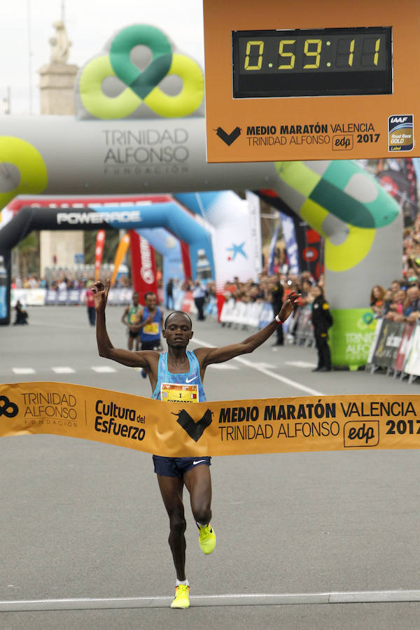 Fotos de la Media Maratón de Valencia 2017