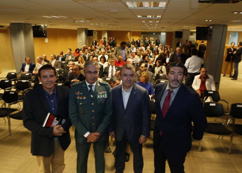 Presentación en Valencia del libro de Lorenzo Silva &#039;Sangre, sudor y paz&#039;