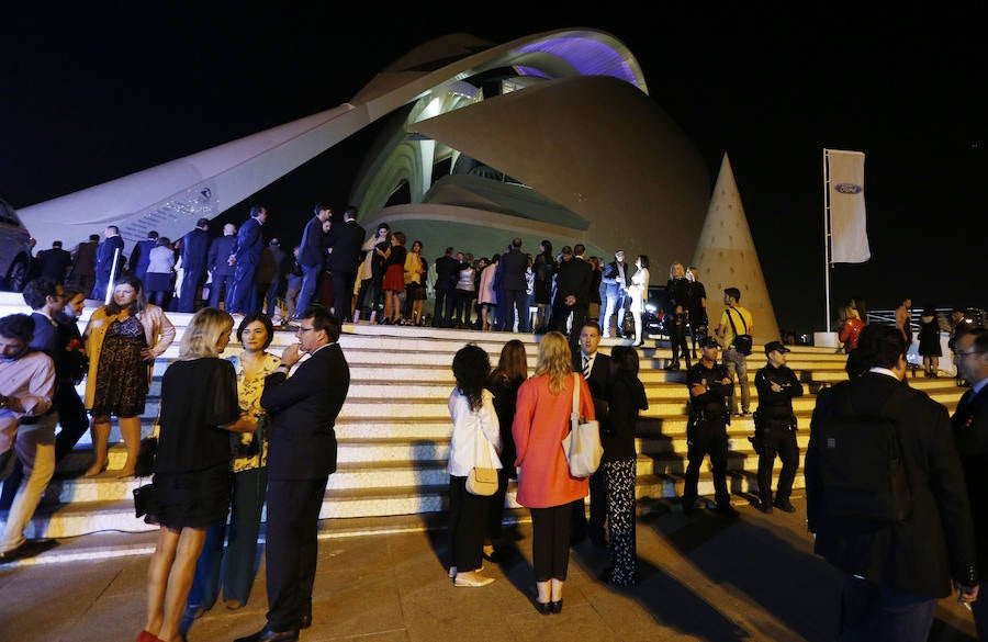 El coliseo se engalanó para la gala de LAS PROVINCIAS.