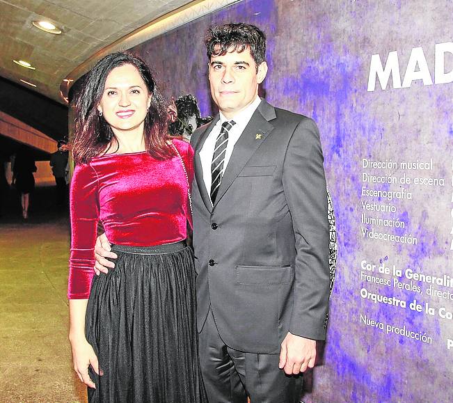 María Ángeles Varvaró, de VSA Comunicación, y Miguel Tébar, de ADD Media.