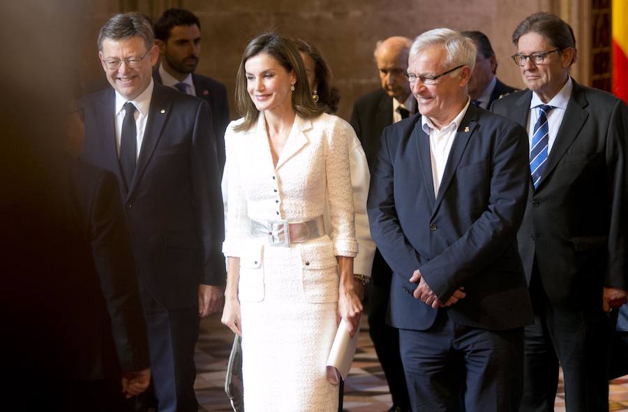 Fotos de la Reina Letizia Ortiz en los Premios Rei Jaume I