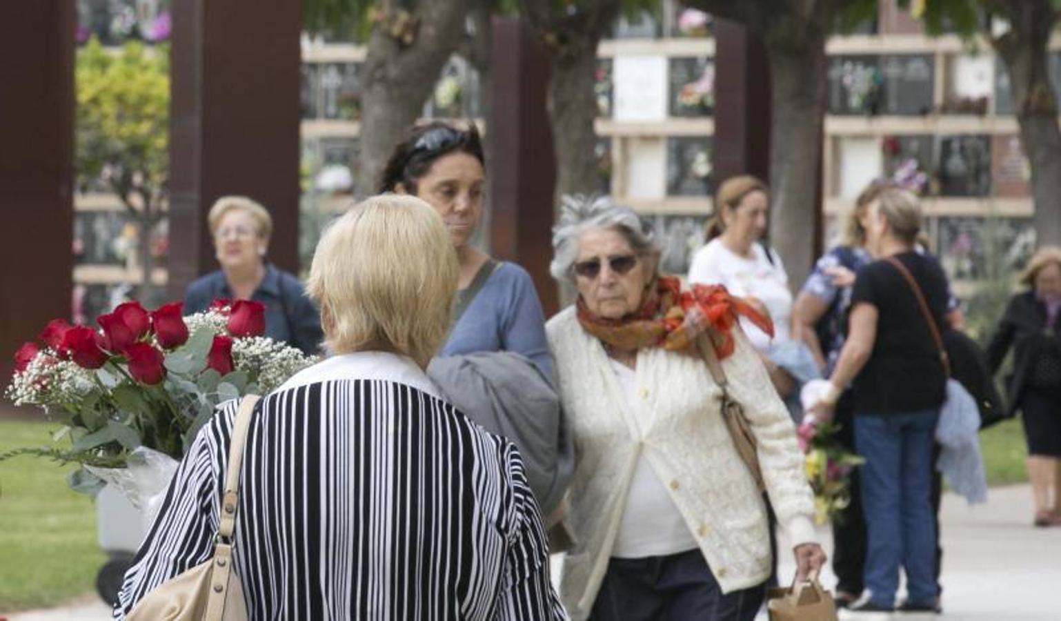 Unas 300.000 personas han visitado los camposantos entre el 20 y el 31 de octubre