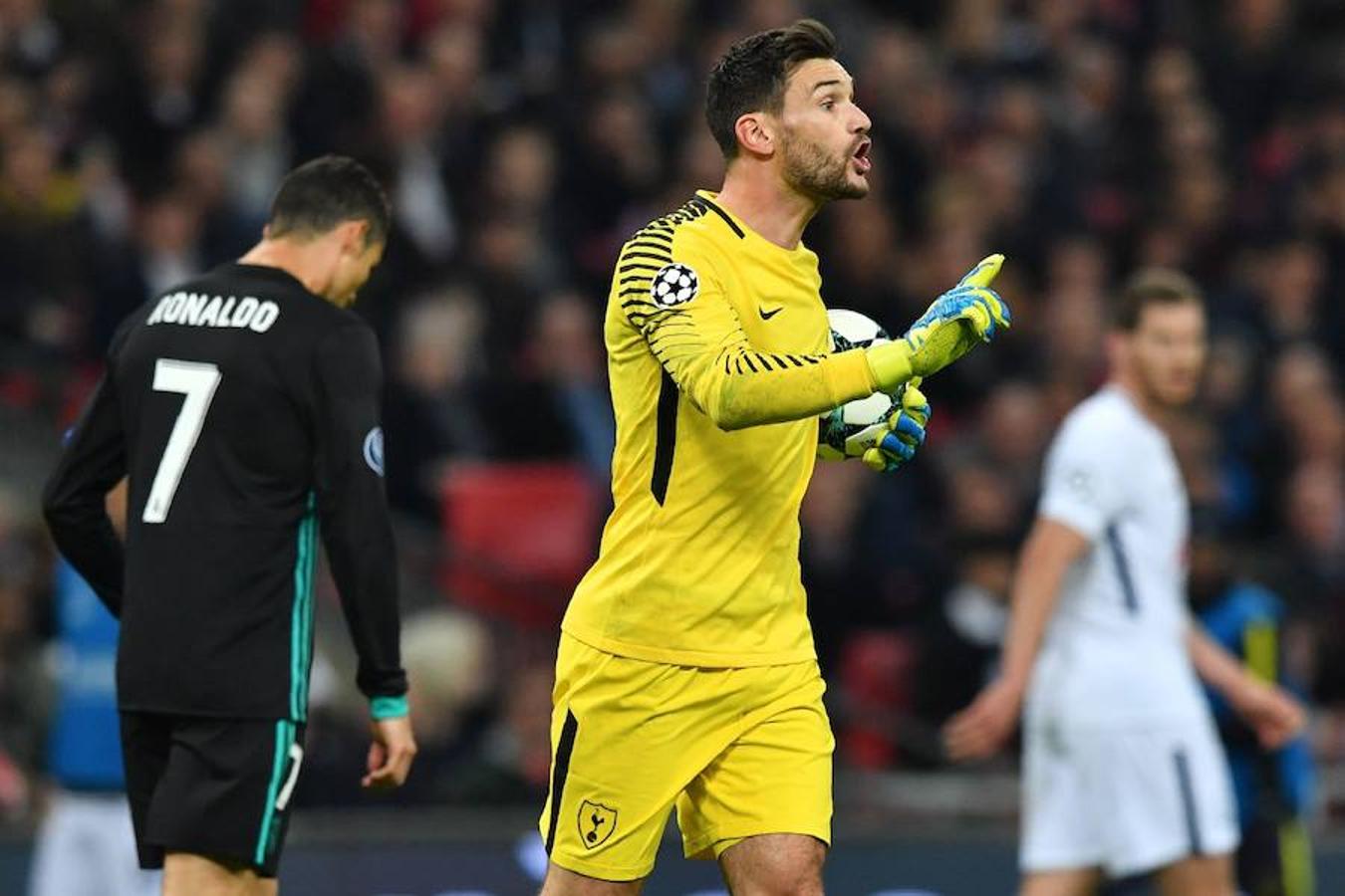 Los dos mejores equipos del Grupo H pelearon por la primera plaza del grupo en Wembley, que vibró y elevó los decibelios durante algunos momentos como el 1-0 de Delle Alli.