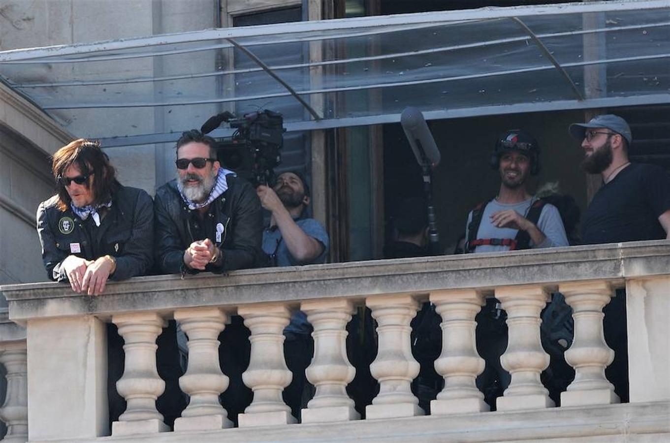 Fotos de la visita de los actores de Daryl y Negan, de &#039;Walking Dead&#039;, a Valencia en Fallas