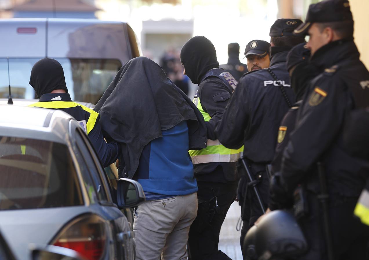 Un ciudadano marroquí de 47 ha sido detenido en Sagunto acusado de captar en 2014 a un terrorista que mató a 33 iraquíes en un atentado suicida.