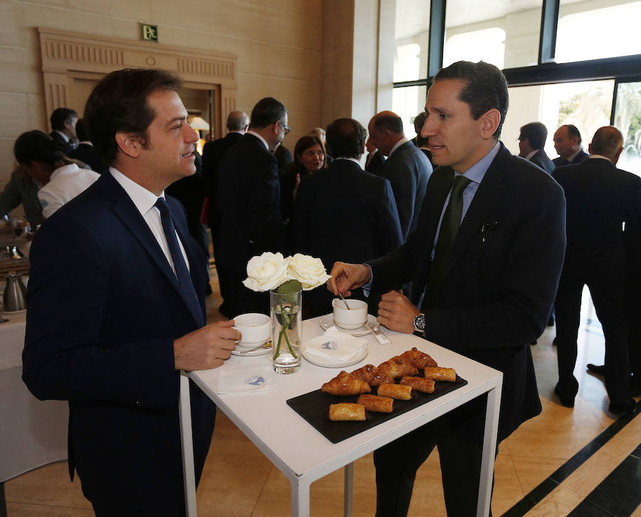 Fotos de los empresarios en el Foro de LAS PROVINCIAS