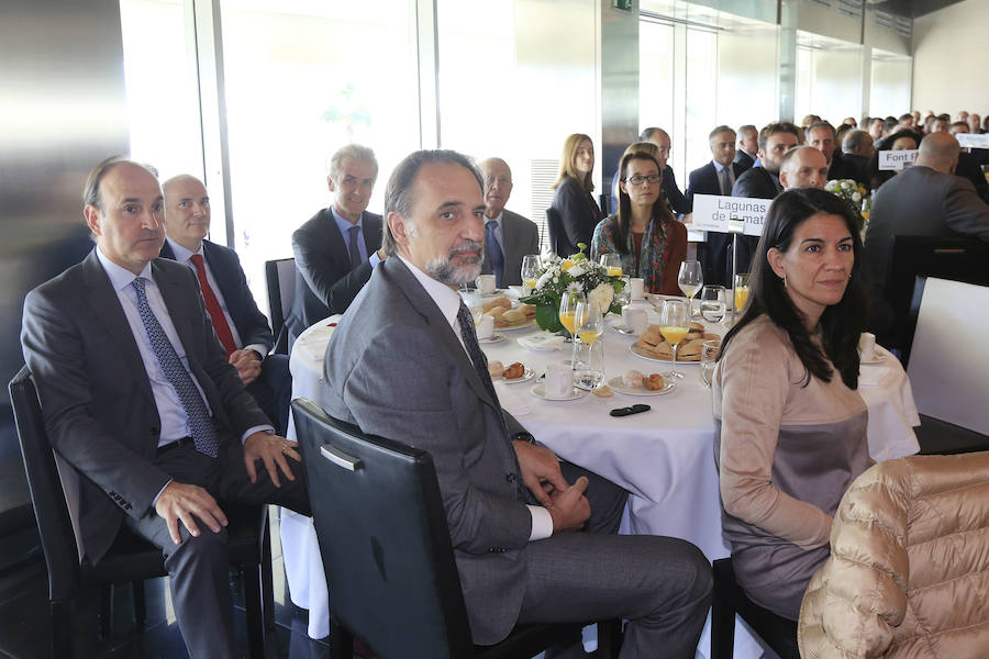 Fotos de los empresarios en el Foro de LAS PROVINCIAS