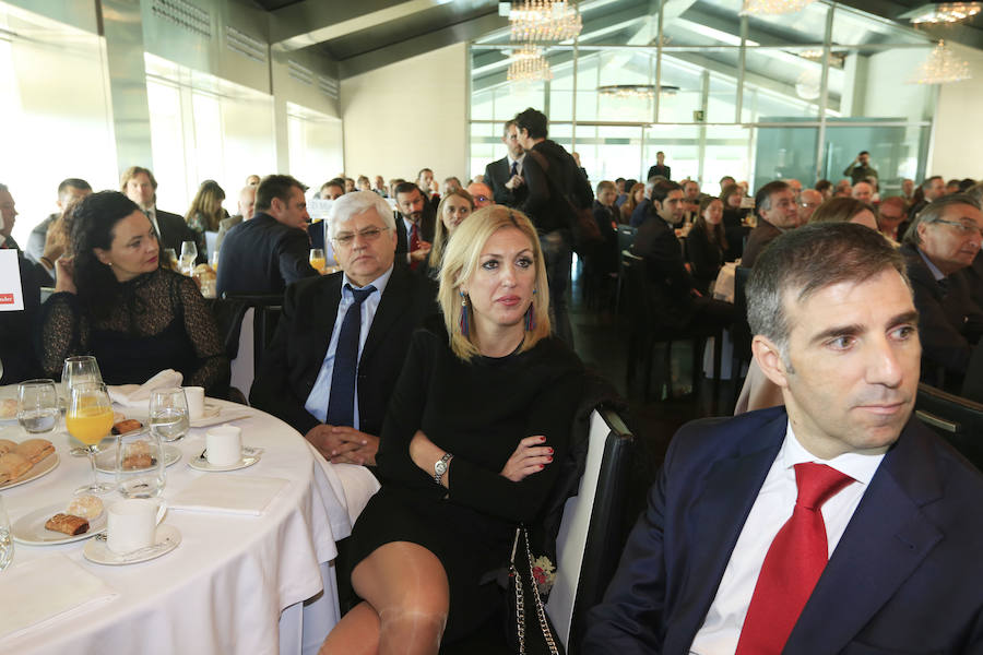 Fotos de los empresarios en el Foro de LAS PROVINCIAS