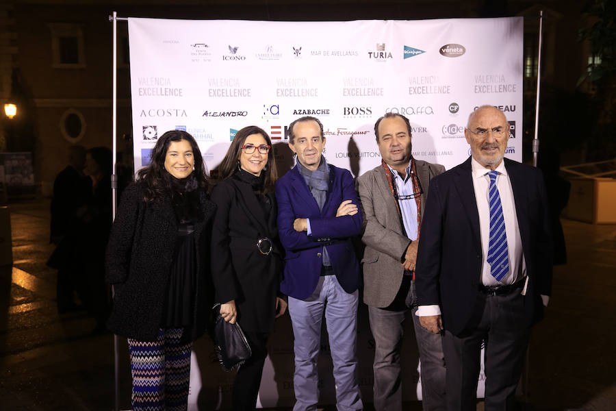 El lobby de las tiendas de lujo del centro de Valencia celebra su XII aniversario en la plaza del Patriarca