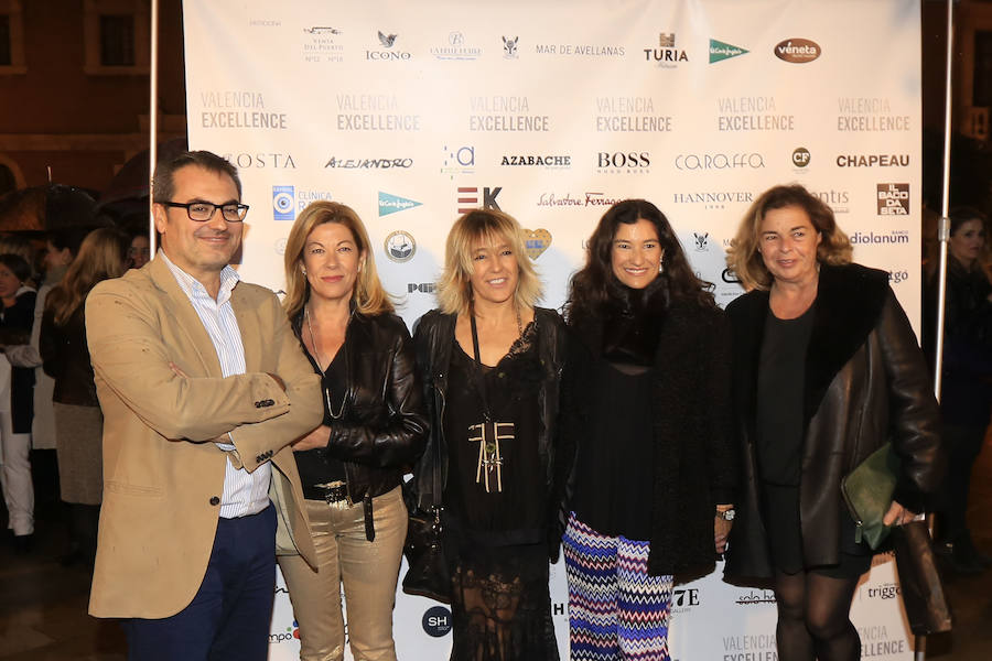 El lobby de las tiendas de lujo del centro de Valencia celebra su XII aniversario en la plaza del Patriarca