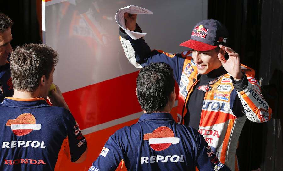 Fotos de la sesión del sábado del Gran Premio de Motociclismo de la Comunitat Valenciana