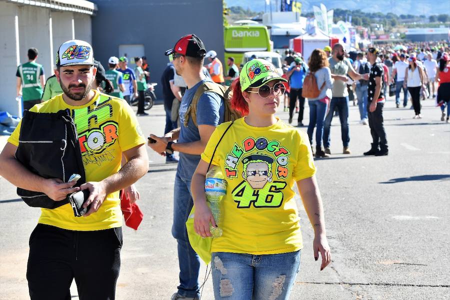 Fotos del ambiente del Gran Premio de la Comunitat Valenciana de motociclismo de Cheste 2017