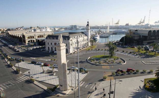 La Marina también tiene en proyecto un gran hotel, un edificio que podrá tener hasta 25 plantas de altura, en una parcela colindante con la antigua estación marítima y donde el Ayuntamiento ultima el pliego de condiciones para su concurso.