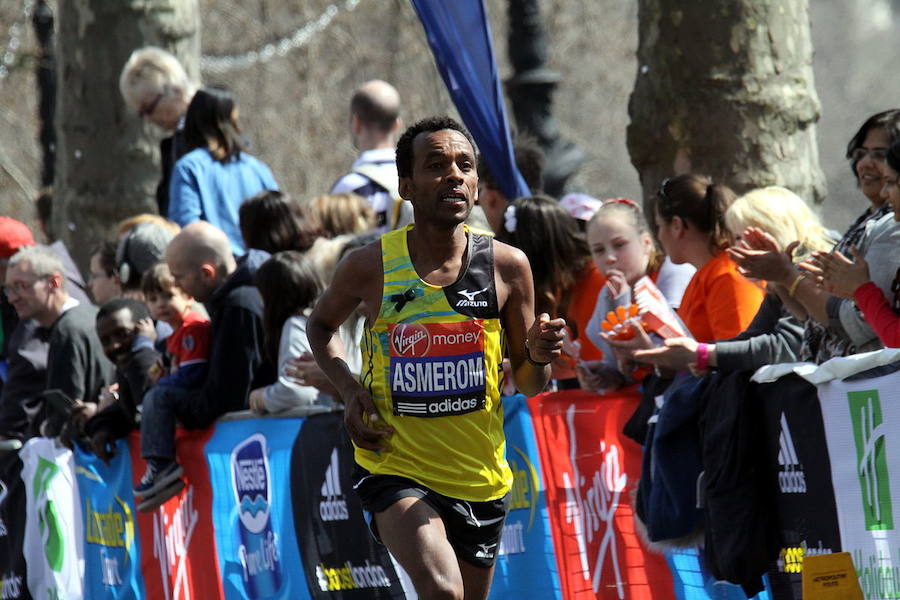 9. Yared Asmerom Tesfit (Eritrea). Dorsal 10. Su marca es de 2:07:27, lograda en Chuncheon en 2011. Junto a este atleta el resto de corredores con marcas inferiores a 3:09:00 son: Tsegay Tesfamariam Samuel (dorsal 11. ERI, 2:07:28. Amsterdam, 11); Elijah Kiprono Kemboi (Dorsal 12. KEN). 2:07:34 (Francfurt, 13); Daniel Kipkosgei Kemboi (Dorsal 13. Qatar). 2:07:54 en Amsterdam 2014; Samwell Kiptanui Maswai (Dorsal 14. KEN): 2:08:52 (Berlin, 13). El keniano Kiprotich Kirui debuta en maratón. 