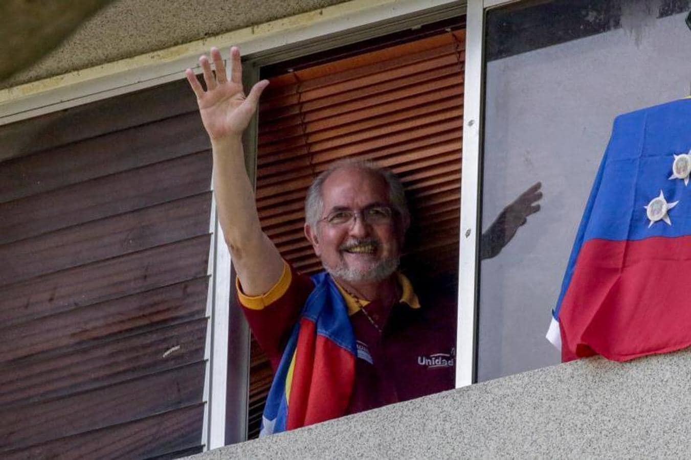 El opositor venezolano Antonio Ledezma, huido a Colombia, llega mañana a Madrid.