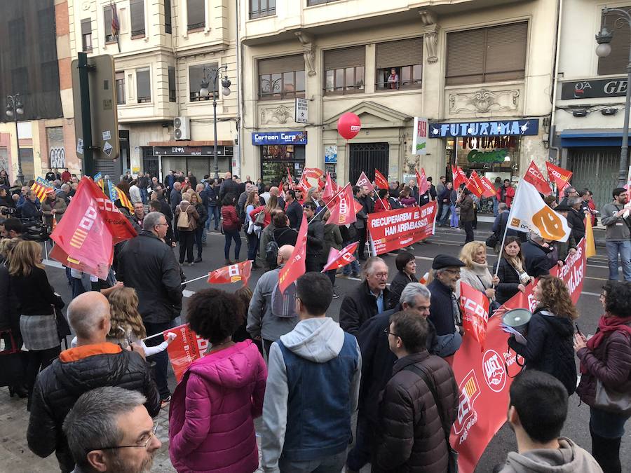 Fotos de la manifestación en Valencia por una financiación justa