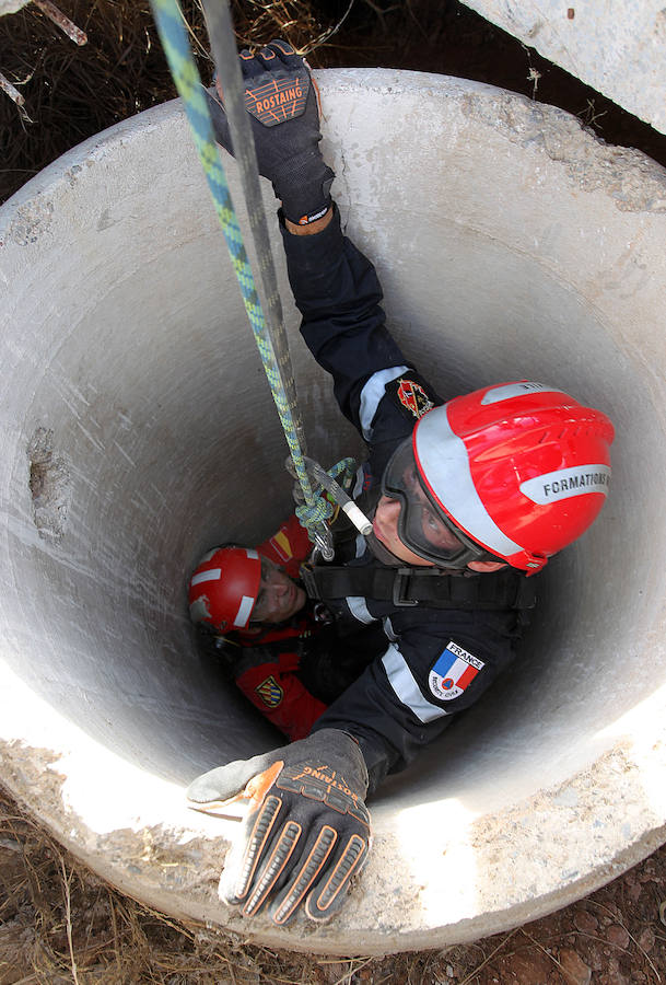 Fotos del tercer Batallón de Intervención de Emergencias de la UME en Bétera