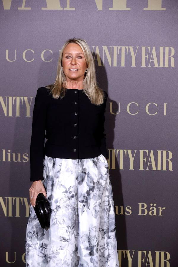 La número dos del mundo de tenis y ganadora de Winbledon ha sido elegida como personaje del año por la revista Vanity Fair. Además, a la entrega del galardón, acudieron numerosas personalidades de todos los sectores de la sociedad. 