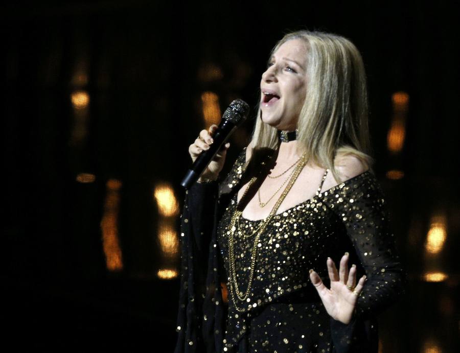 10) Cierra el top ten de Forbes Barbra Streisand, con 30 millones de dólares