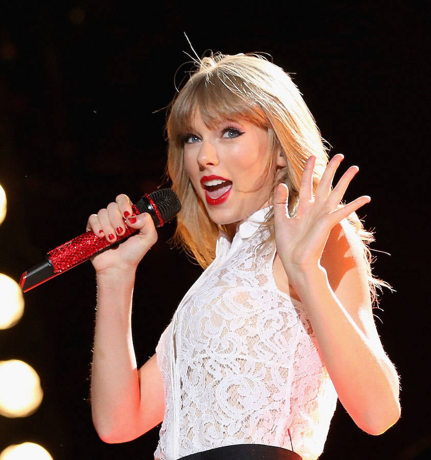 3) Taylor Swift: 44 millones de dólares