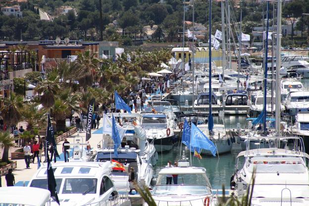 Imagen de una de las últimas ediciones del Salón Náutico de Dénia celebrado en la Marina de Dénia. 