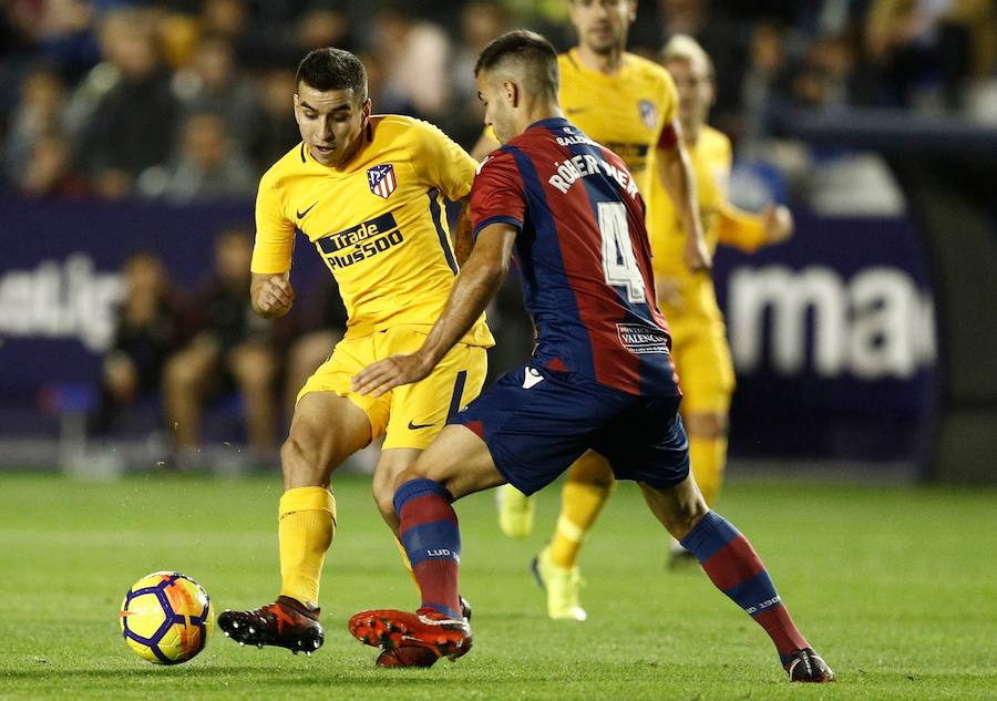 Estas son las mejores imágenes que deja el partido de la jornada 13 en el Ciutat de València