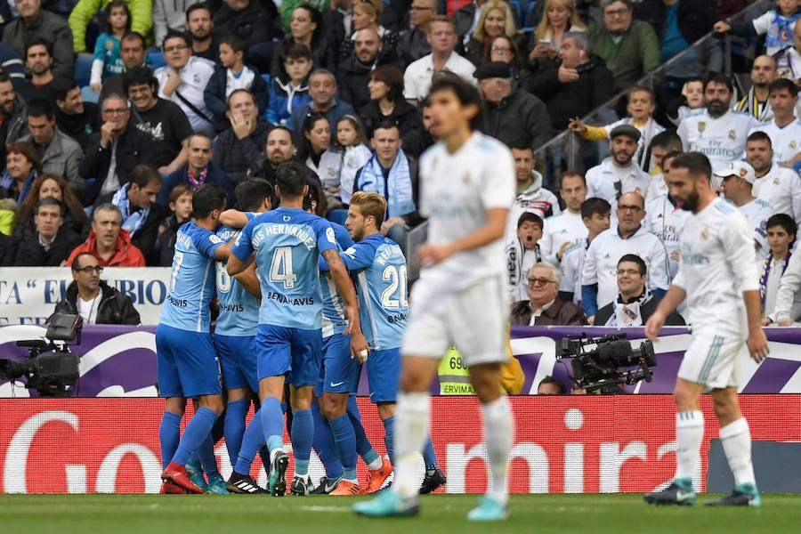 El Real Madrid venció al Málaga 3-2 en el Santiago Bernabéu. Un partido loco donde Benzema abrió la lata y Casemiro volvió a poner ventaja tras el empate de Rolan. El 'Chory' Castro volvió a poner las tablas tras un error de Kiko Casilla y Cristiano, que vio como Roberto paraba su penalti, anotaba a placer en el rechace para dar la victoria a los blancos. 