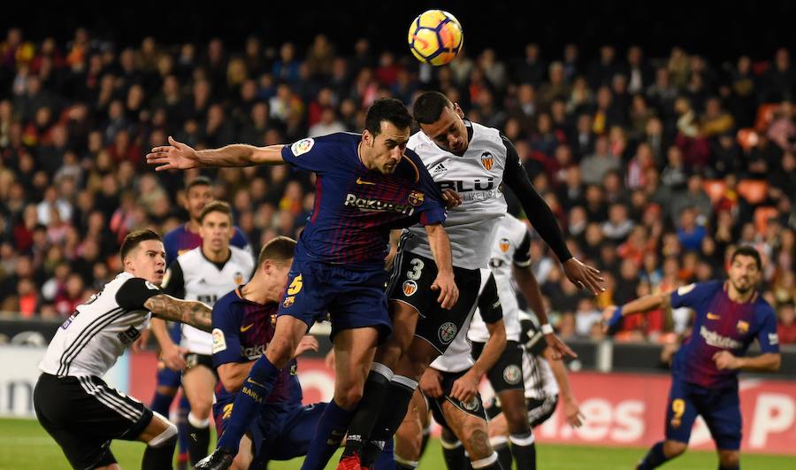 Estas son las mejores imágenes que deja el choque de la jornada 13 en Mestalla