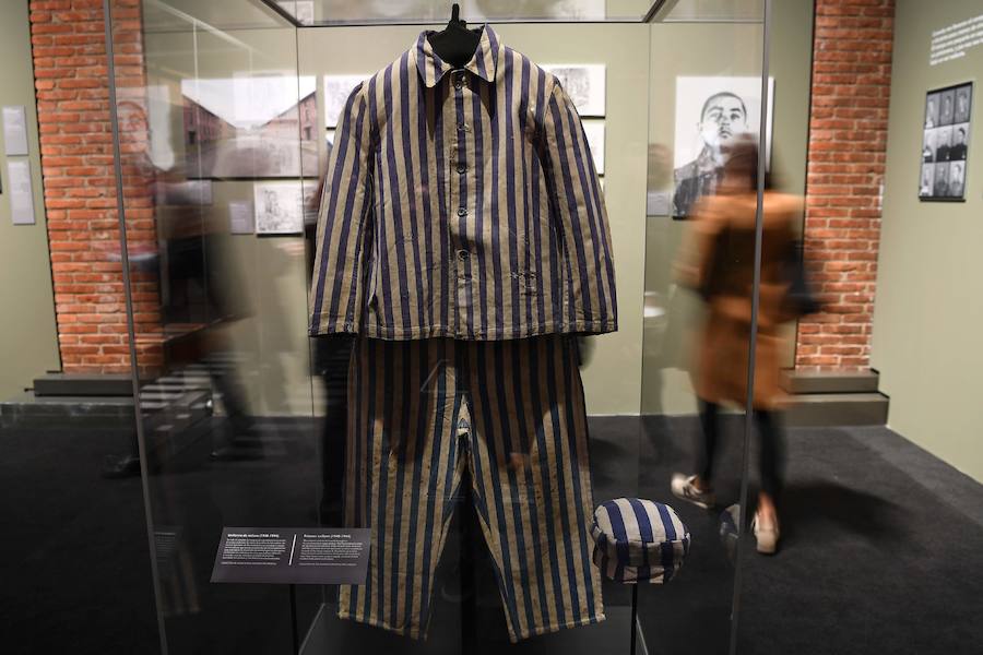 La exposición definitiva sobre Auschwitz llega a Madrid el 1 de diciembre. La exposición sobre el gran campo de exterminio nazi, cuenta con 600 objetos junto a testiomonios de víctimas y verdugos. Esta exposición, podrá ser visitada en en el Centro de Exposiciones Arte Canal de Madrid hasta el 17 de junio de 2018. 