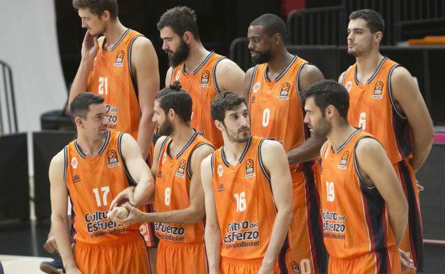 Jugadores de Valencia Basket.
