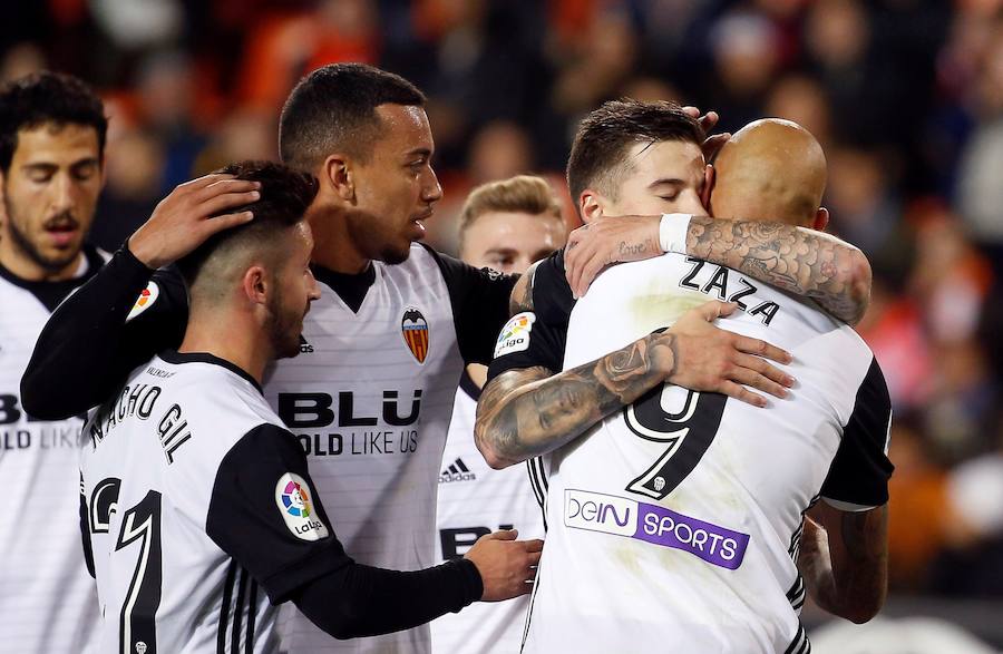 Estas son las mejores imágenes del choque de vuelta de dieciseisavos de Copa del Rey en Mestalla