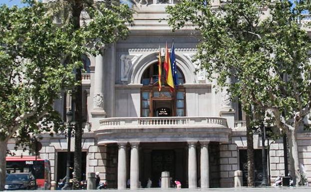 El Ayuntamiento de Valencia convocará en 2018 plazas de subalterno para personas con diversidad funcional