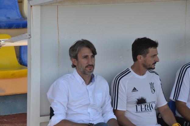 Los dos técnicos dianenses, Juan Carlos Signes y Miguel Ángel Martínez. 