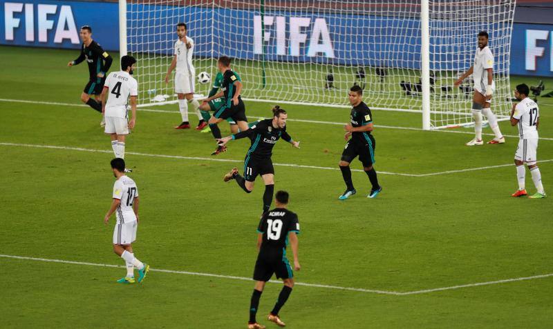 La semifinal entre el Al Jazira y el Real Madrid ofreció numerosas imágenes curiosas que alimentan la polémica sobre el Mundial de Clubes