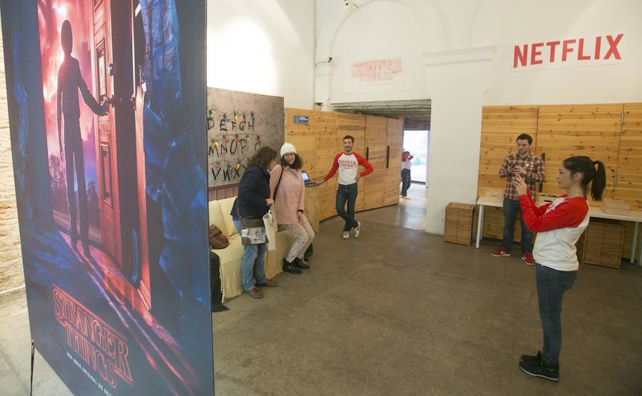 El mundo de Stranger Things desembarca en Valencia con una tienda que estará disponible los días 15, 16 y 17 de diciembre en horario de 11h a 21h en la calle de Portal de Valldigna.