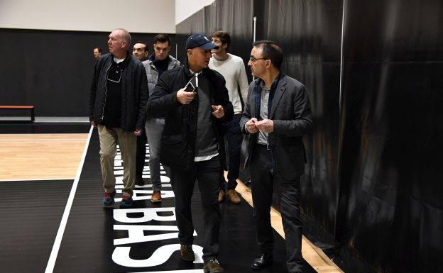 El equipo de scouting de los Spurs en l'Alqueria del Basket.