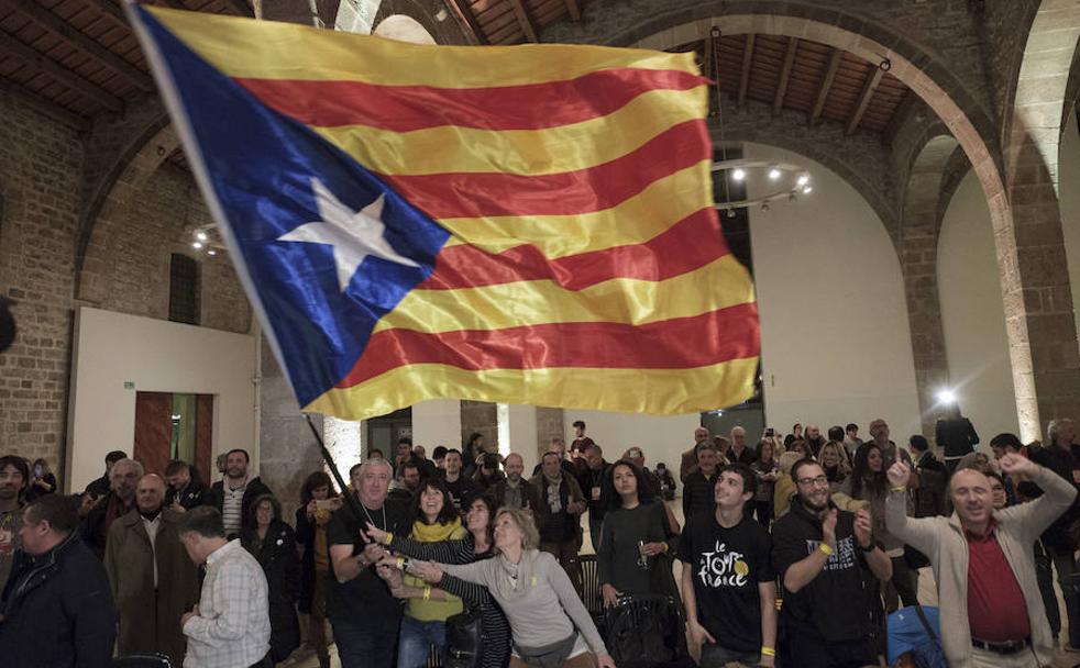 La ANC celebra los resultados.