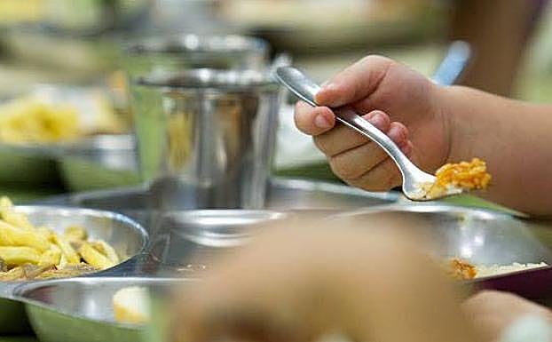 Compromís pide que los comedores escolares se sumen a los 'Lunes sin carne'