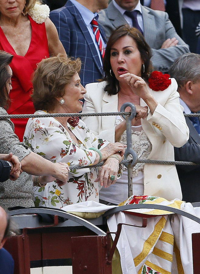 Carmen Martínez Bordiu y su madre, Carmen Franco y Polo en 2015.
