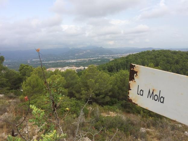 Paraje de La Mola, uno de los más visitados en La Font por senderistas y turistas rurales. 