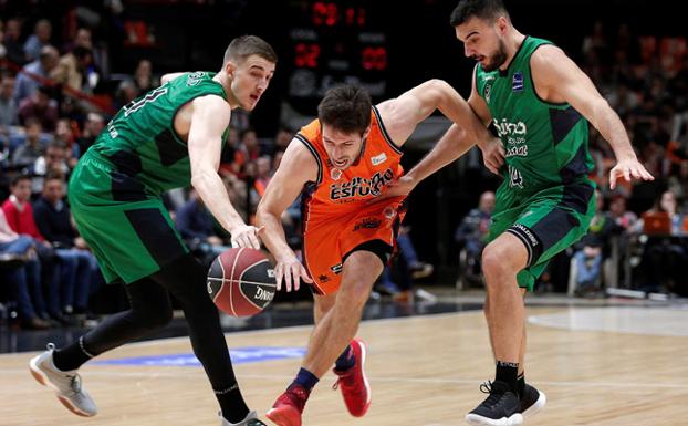 Van Rossom, en una acción del partido contra el Joventut.