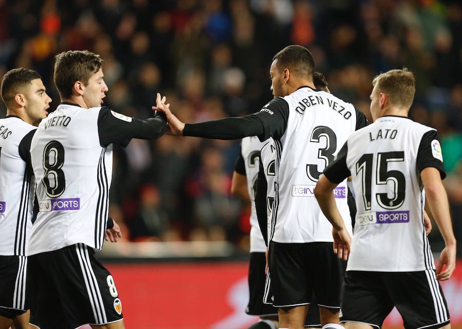 Estas son las imágenes que deja el partido de vuelta de octavos de Copa del Rey en Mestalla