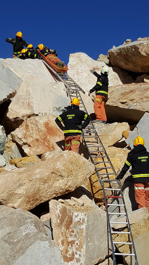 Fotos de la Unidad de Rescates en Emergencias y Catástrofes del Consorcio de Bomberos de Valencia