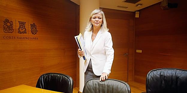 La consellera de Justicia, Gabriela Bravo, en Les Corts. 