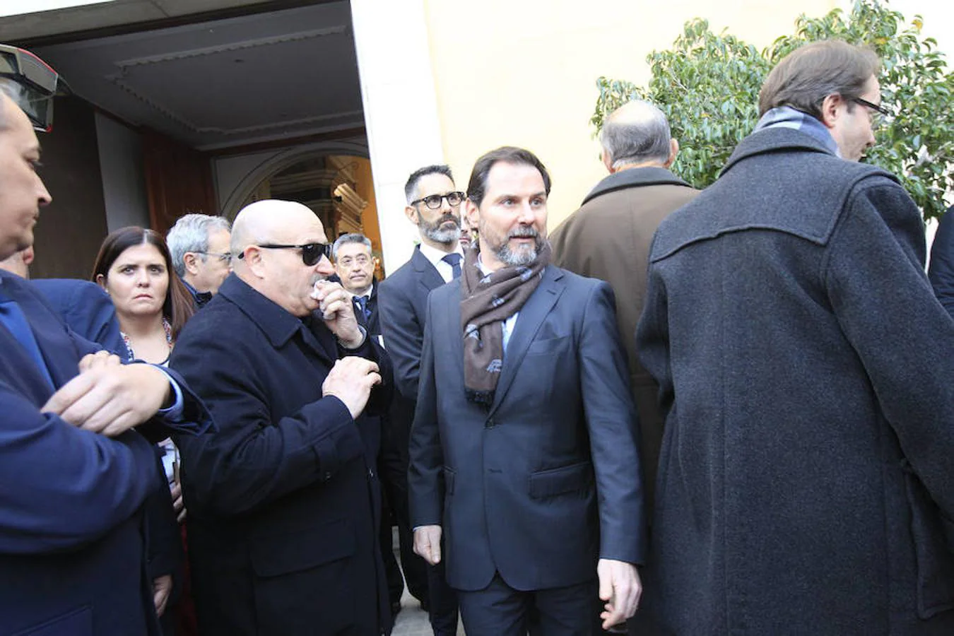 Fotos del funeral de Francisco Pons, expresidente de la Asociación Valenciana de Empresarios (AVE)