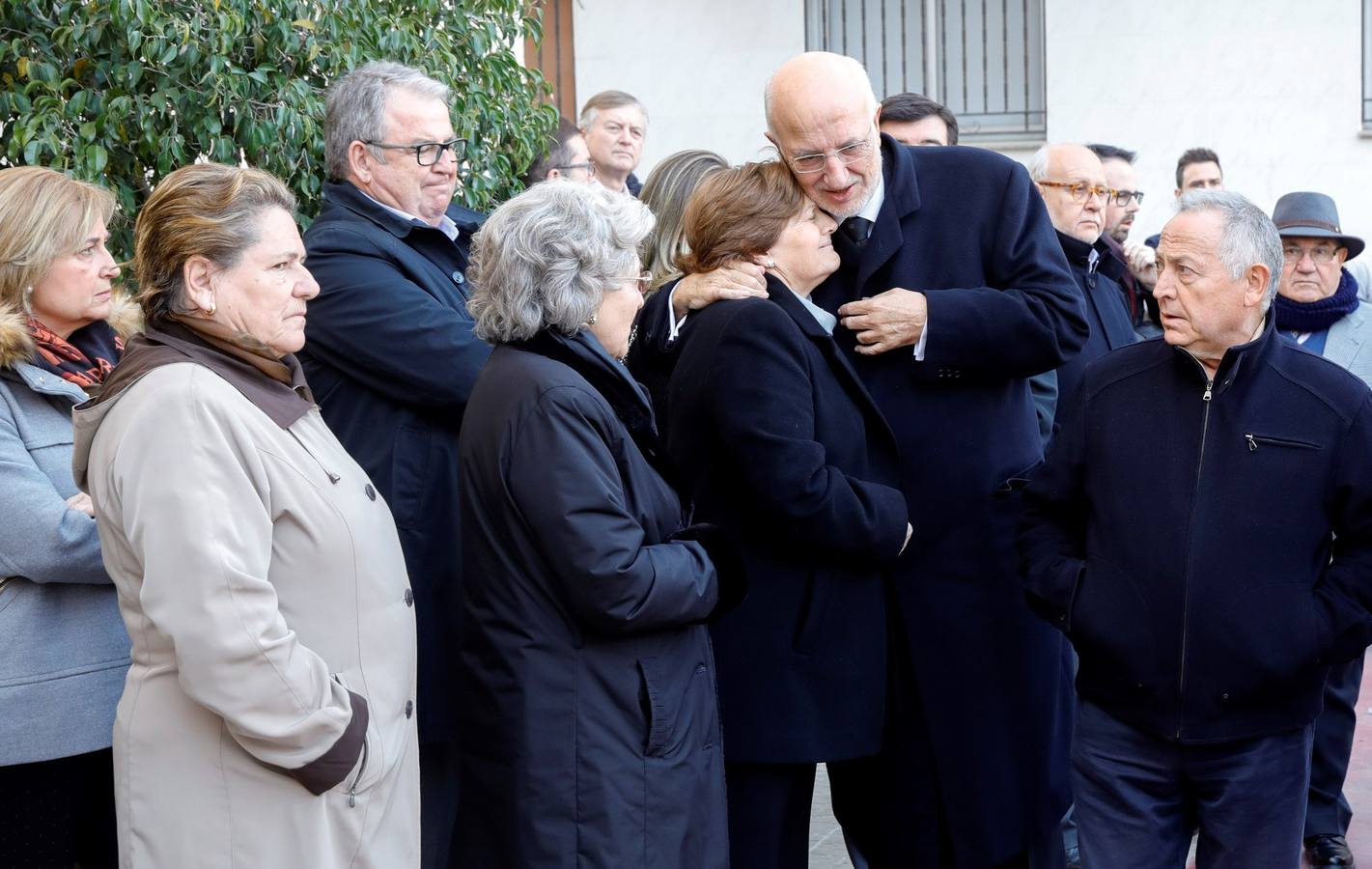 Fotos del funeral de Francisco Pons, expresidente de la Asociación Valenciana de Empresarios (AVE)